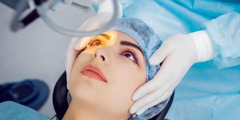 How much does LASIK eye surgery cost in Mumbai?